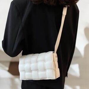 Woven Crossbody Handbag